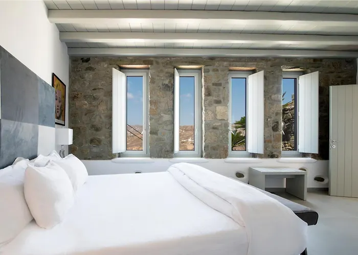 Greco Philia Boutique