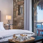 Greco Philia Boutique Elia (Mykonos)