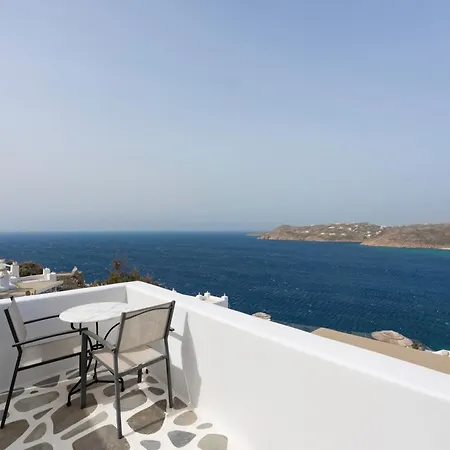 Greco Philia Boutique By Mr And Mrs White Ελιά