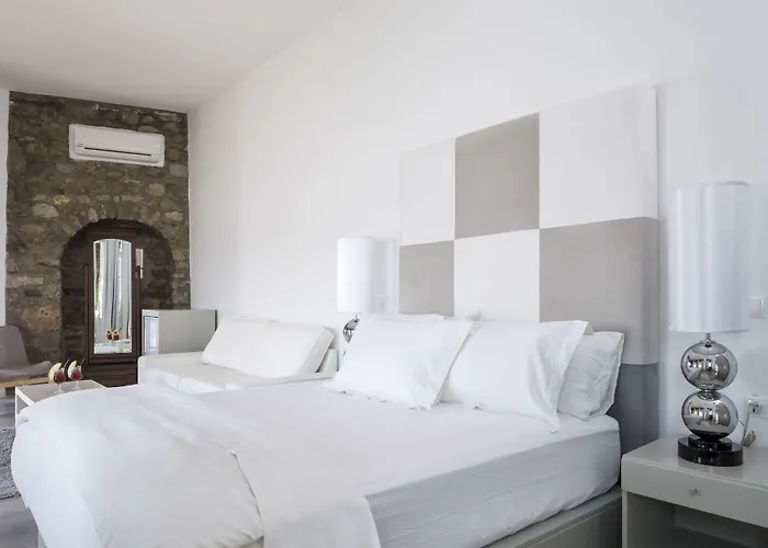 Greco Philia Boutique Elia (Mykonos)